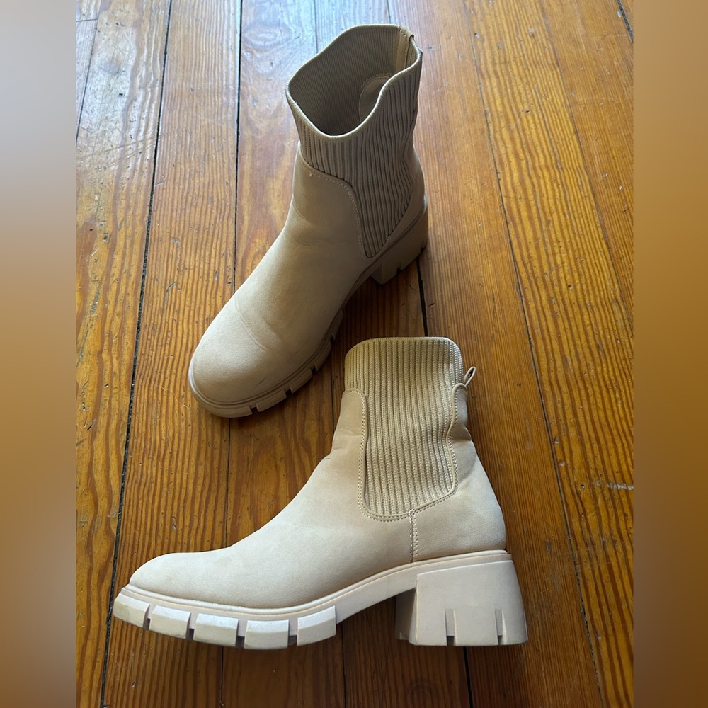 Women’s tan sweater cuff boot